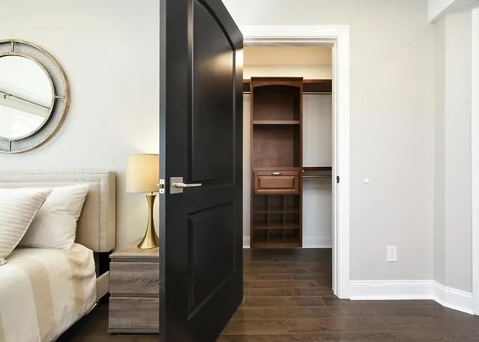 Elegant Near Pitt, Cmu - Sauna & Hot Tub - Park & Walk! Hébergement de vacances *